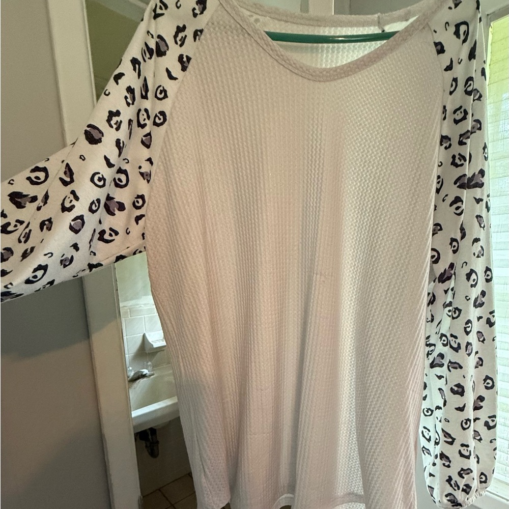 Cream and Black Relaxed Ribbed Hoodie